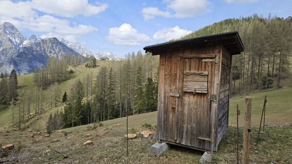 Fotografija s spletne strani kriessda na poti