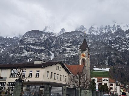 Zdjęcie z Astrid Hewitt wzdłuż trasy