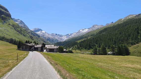 Foto von Niccolò Ratti entlang der Tour