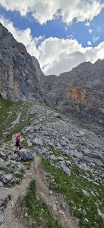 Fotografija s spletne strani Richard Seba na poti