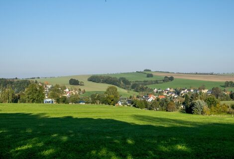 Blick zum Lerchenberg