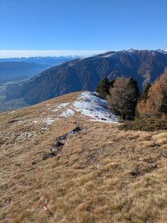 Fotografija s spletne strani Heidirenate na poti