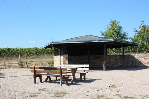 Die Grillhütte über Heuchelheim...