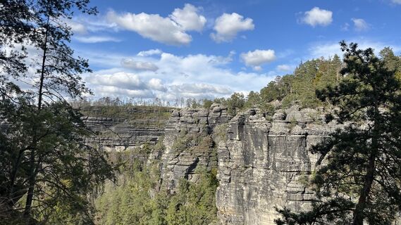 Fotografija s spletne strani Ma Wa na poti