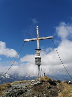 Fotografia z Cornelia Hölzl na trase