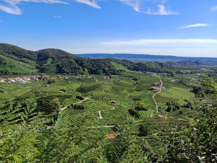 Fotografija s spletne strani reisi70 na poti