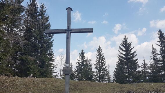 8.2 km Kreuz am Kreuzschober