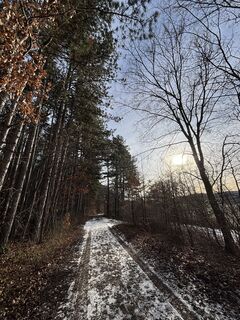 Fotografija s spletne strani RS76 na poti