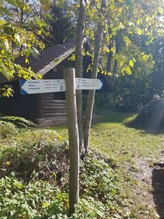 TG Odenwald Neckarsteig Huette Koenigstuhl