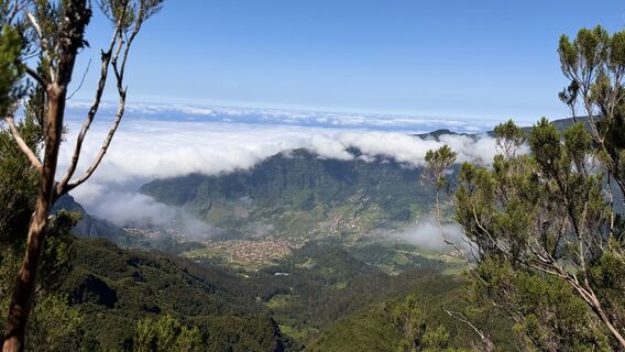 Foto de Mozffar Khatamy a lo largo del recorrido