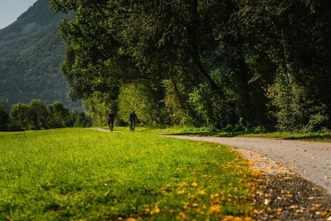 Radweg entlang der Enns von Irdning Richtung Wörschach