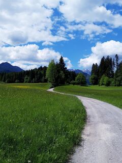 Wander- und Radweg