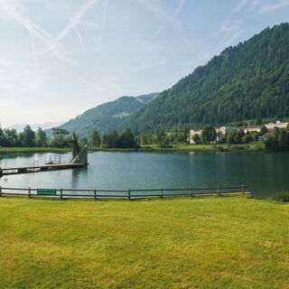 Liegewiese im Freibad Kleiner Alpsee