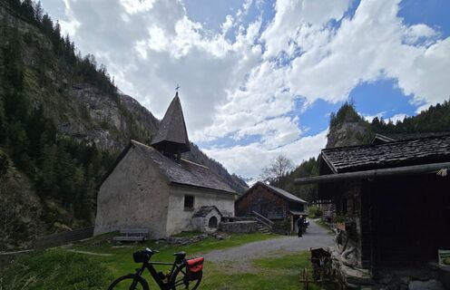 Foto von Bike Rider entlang der Tour