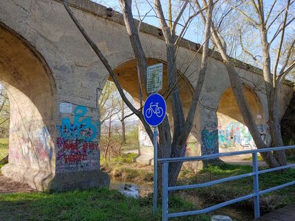 Dreibogenbrücke