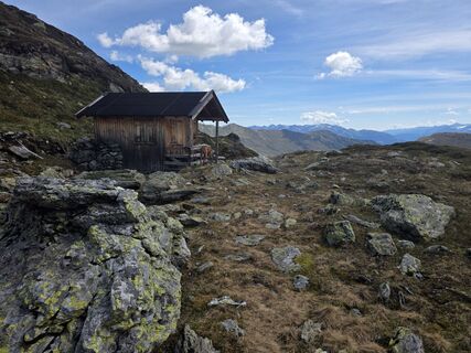 Foto von Schneekar entlang der Tour