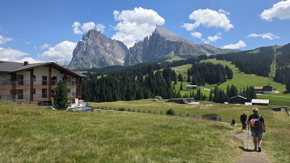 Fotografija s spletne strani kahlesza na poti