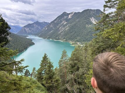 Fotografija s spletne strani Thomas Wally na poti