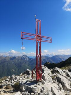 Fotografija s spletne strani Christiane Tillian na poti