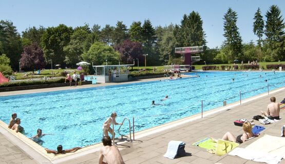 Waldwarmfreibad Bruchmühlbach-Miesau