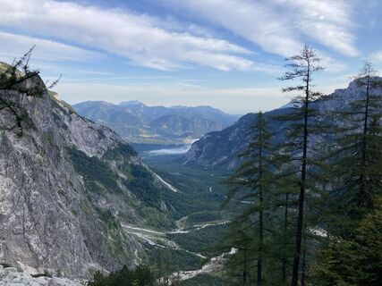 Unterhalb des Röllsattels