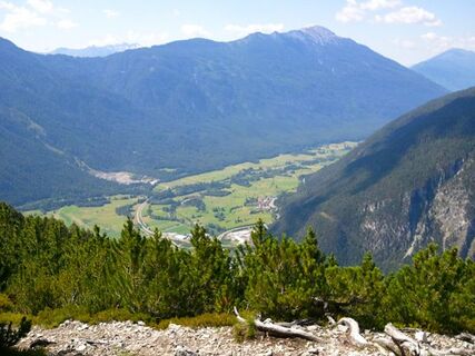 Tschirgant und Gurgltal