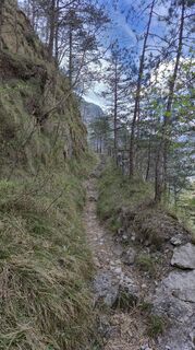 Fotografija s spletne strani Fabrizio Plesnizer na poti