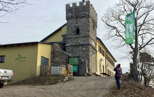 Julienturm und Höllensteinhaus