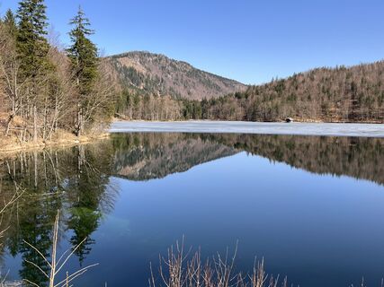 Fotografija s spletne strani HuHa na poti