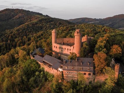 Tourismus Service Bergstrasse Burgensteig Auerbacher Schloss Abendrot Thomas Fischer