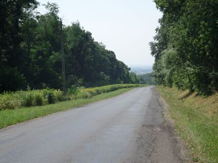 Cserscegtomaj - Rezi - Landstrasse ansteigend