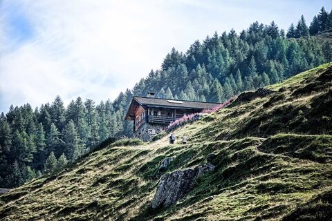 hoch-tirol-trail-windtal-labesau-alm-chl2178-c-geomarketing-christjanladurner.jpg