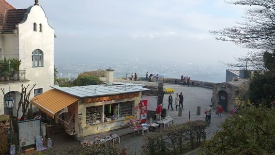 Aussichtsplattform unterhalb der Baslilika