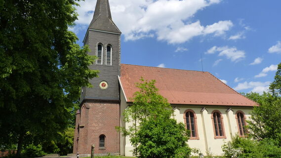 Die Ostansicht der St. Lambertus-Kirche in Kirchtimke