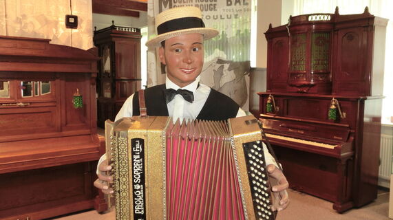 Museum Mechanischer Musikinstrumente 1