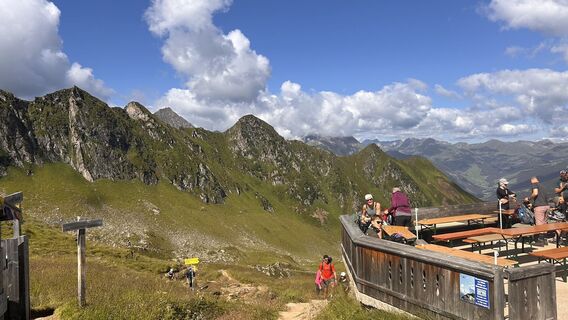 Foto von Stefan Aust entlang der Tour