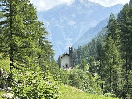 Foto van Mario camanni langs de tour