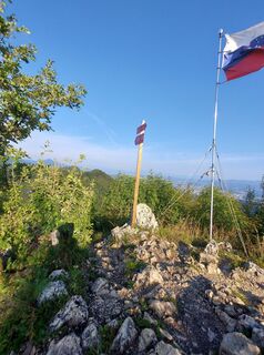 Zdjęcie z Neža Veber wzdłuż trasy