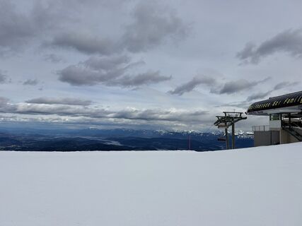 Zdjęcie z Juergen Doms wzdłuż trasy