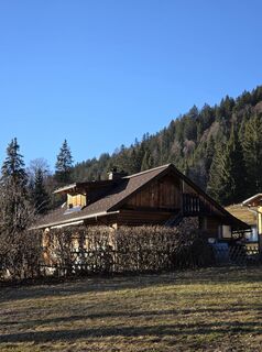 Fotografija s spletne strani Karin Lattacher na poti