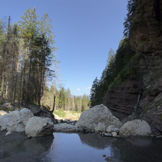 Fotografija s spletne strani Kai Kempka na poti