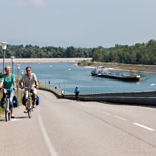 Rhein-Radweg - Fessenheim Schleusen