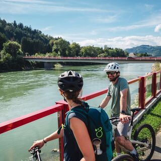 Biken entlang der Drau