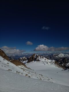 Foto da Aner lungo il tour