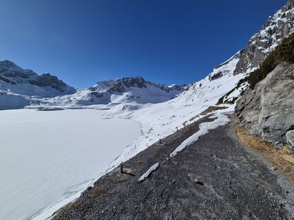 Fotografia z Jonas Schäfer na trase