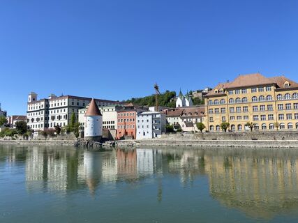 Fotografija s spletne strani Annabella Herzog na poti