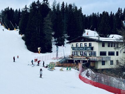 Fotografija s spletne strani Joachim Kempter na poti