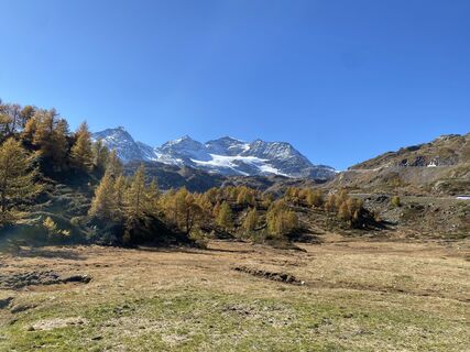 Fotografija s spletne strani BMW K1600GT na poti