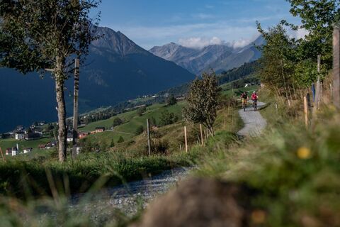 Einfache Trailsstücke zwischen Davos Munts und Vella