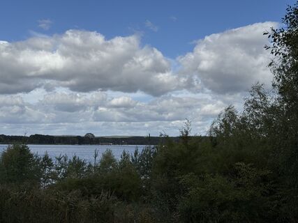 Zdjęcie z Hans-Jürgen Schneider wzdłuż trasy